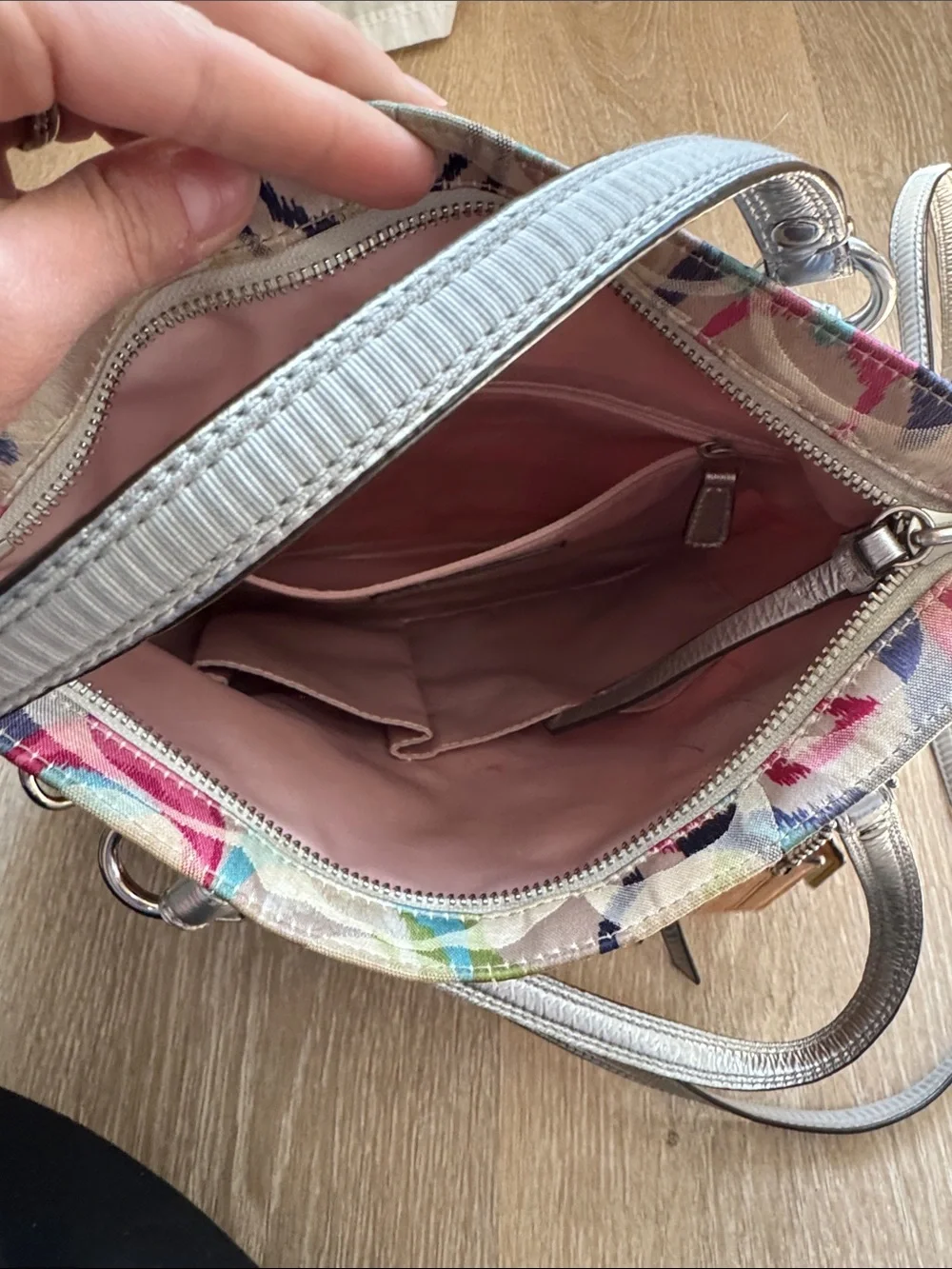 Coach Multicolor Circle-Print Shoulder Bag with Silver Straps - Picture 5 of 6